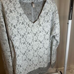 Kut from the Kloth Gray Lace V-Neck Sweater